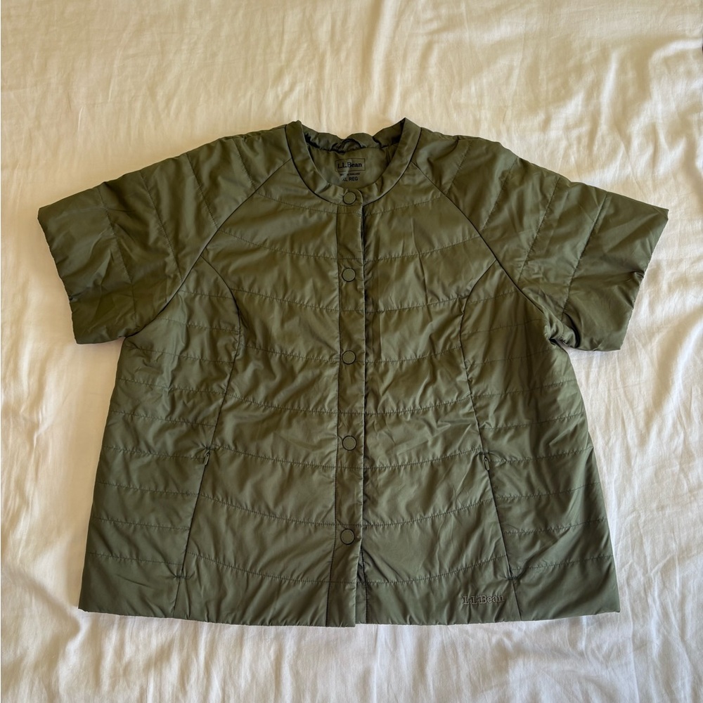 L.L. Bean Women’s Collarless Short Sleeve Puffer Deep Olive XL